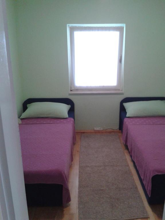 Apartmani Mira 维尔 外观 照片